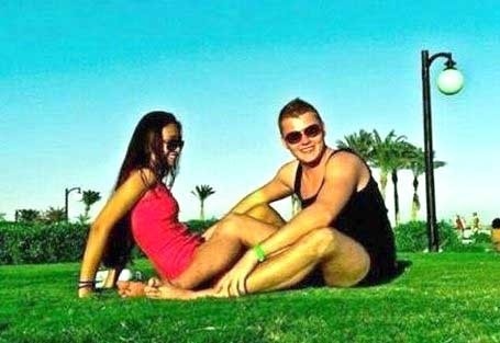 看错的点个赞吧！人物gif搞笑图片