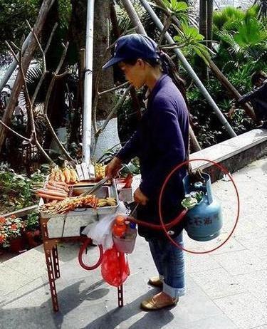 腻害了大姐，给你跪了人物gif搞笑图片