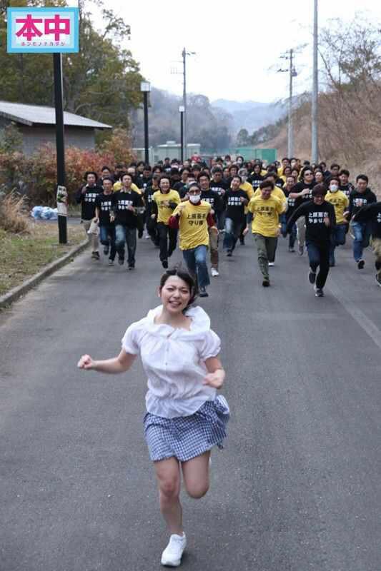 今天参加了一个跑步活动人物gif搞笑图片