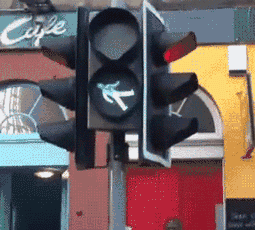 神经病啊人物gif搞笑图片