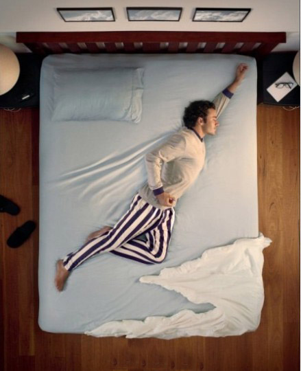 一直在猥琐，从未被超越。。。人物gif搞笑图片