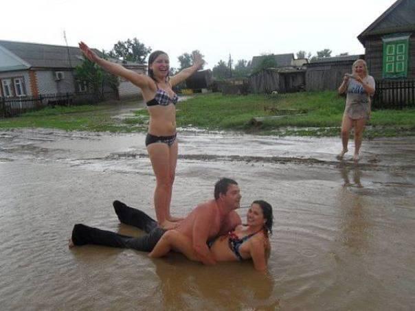 助攻人物gif搞笑图片