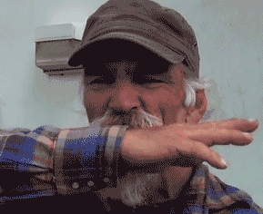 胡子毛毛虫人物gif搞笑图片