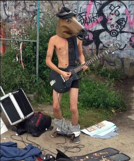 林子大了什么马都有人物gif搞笑图片