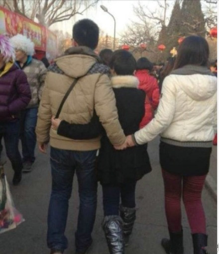 真正的人生赢家。。。人物gif搞笑图片