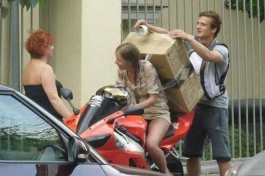 相信我，我是工程师人物gif搞笑图片