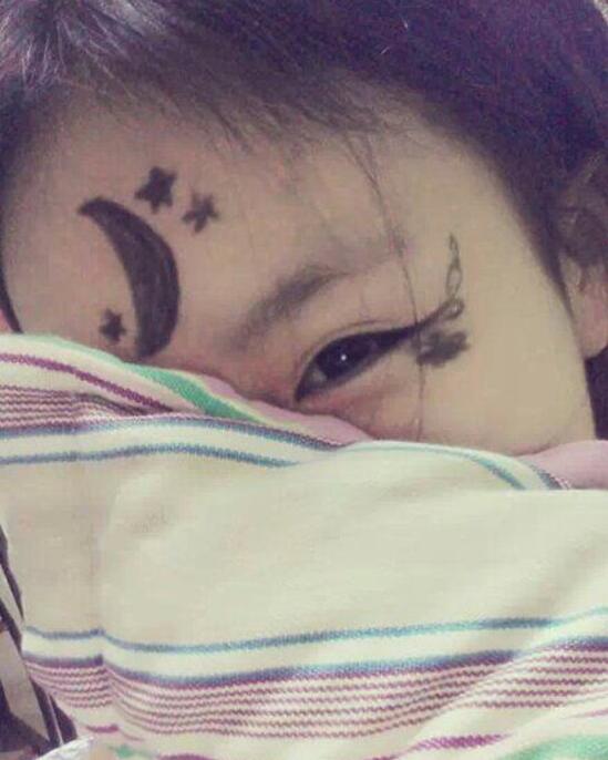 包大人你怎么变白了人物gif搞笑图片