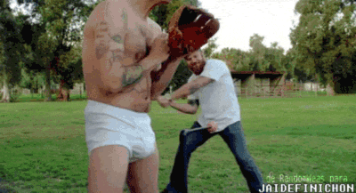 目测这也是输了很惨的下场人物gif搞笑图片