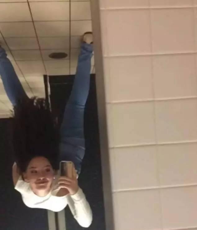 听说是现在的自拍潮流人物gif搞笑图片