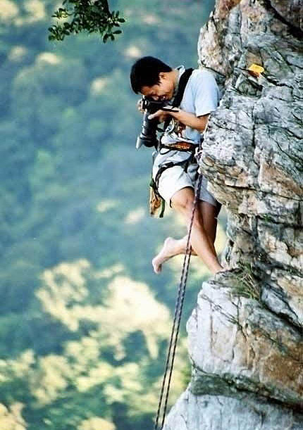 疯狂的摄影师人物gif搞笑图片