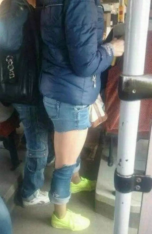 是穷，还是时尚啊？人物gif搞笑图片