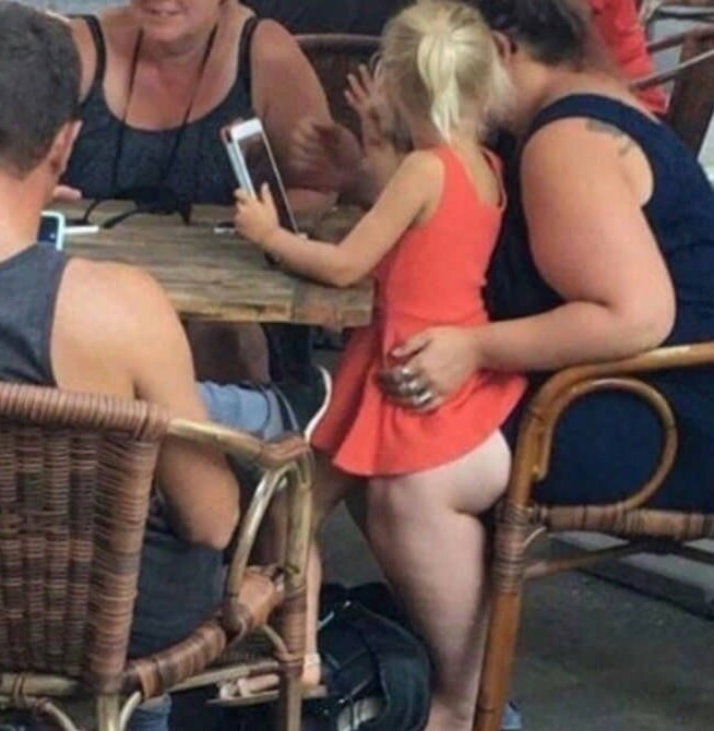 我承认又看错了人物gif搞笑图片