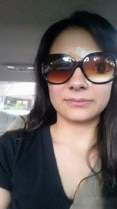 妹子，虽然你很机智，但是注意细节啊！人物gif搞笑图片