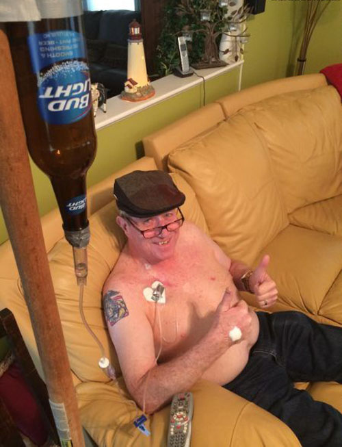 大叔你的病很重，得治人物gif搞笑图片