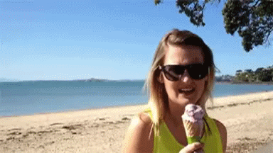 给你加点料人物gif搞笑图片