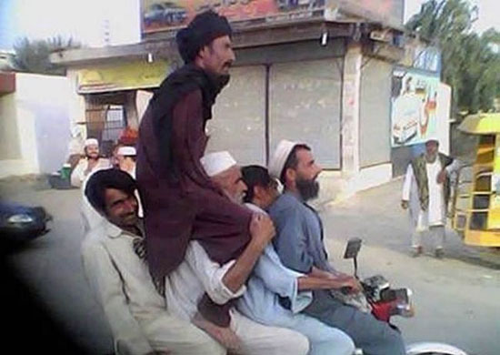 霸气的民族人物gif搞笑图片