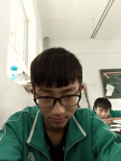 后面的抢镜了人物gif搞笑图片