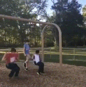 要能站住还真的挺屌呢！人物gif搞笑图片