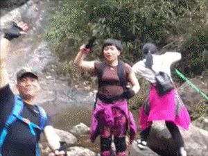 高处不胜寒原来说的是这个意思人物gif搞笑图片