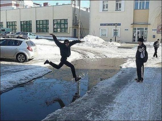 我猜你没跳过去人物gif搞笑图片