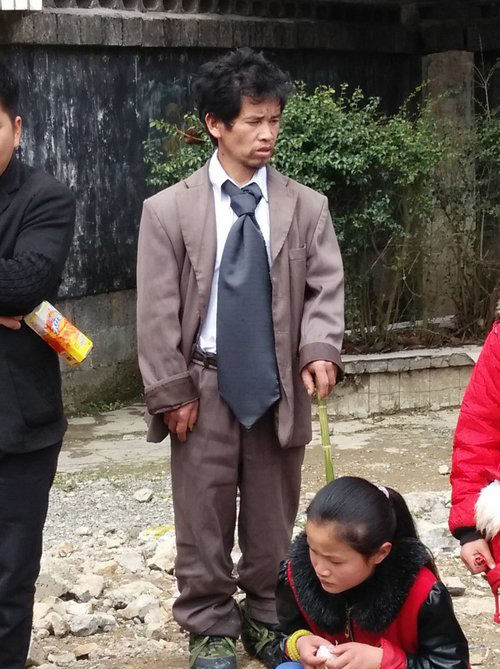 霸气侧漏的领带人物gif搞笑图片