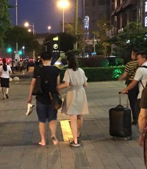 别人家的老公人物gif搞笑图片