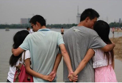 真相是可怕的一种东西人物gif搞笑图片