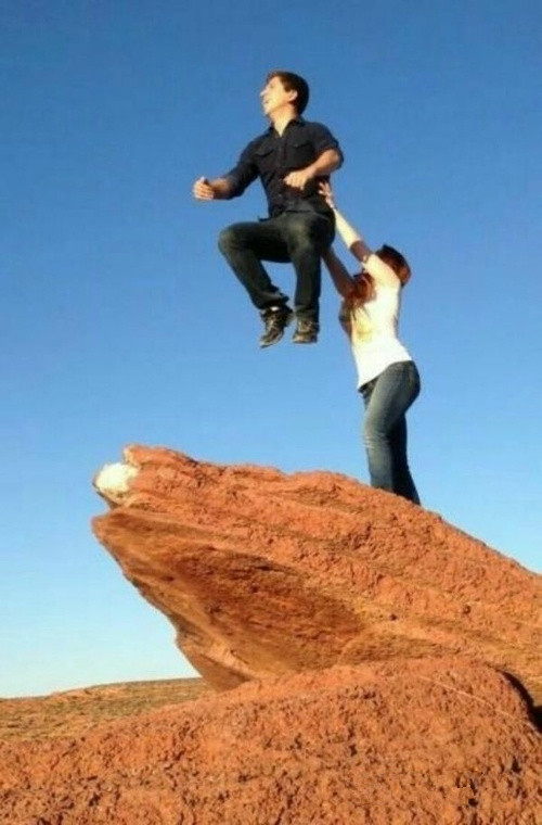 好像哪里见过?人物gif搞笑图片