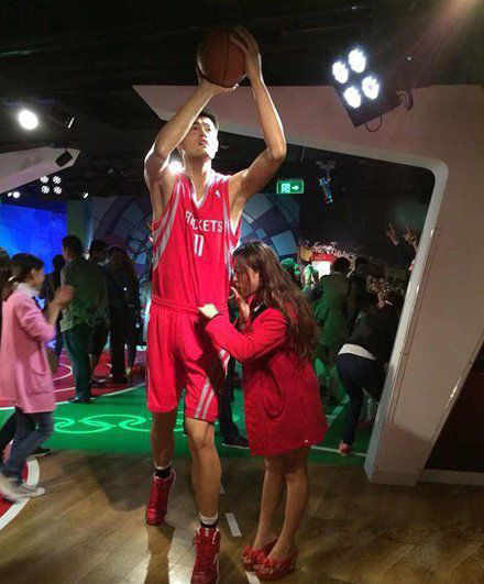 妹子，怎么样，那活还可以吧人物gif搞笑图片