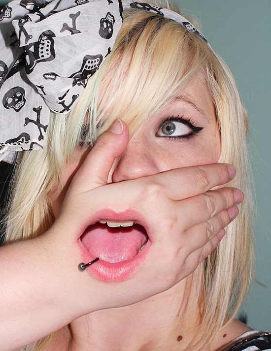 精致美女的搞笑创意图人物gif搞笑图片