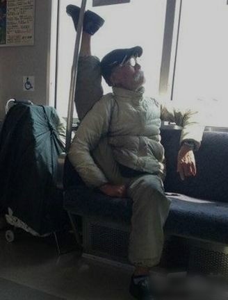 生命在于锻炼人物gif搞笑图片