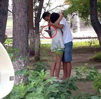 男人看了绝对会笑的图片人物gif搞笑图片