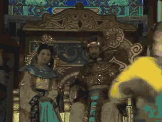 唯一一个敢和老虎对着撞的猪人物gif搞笑图片