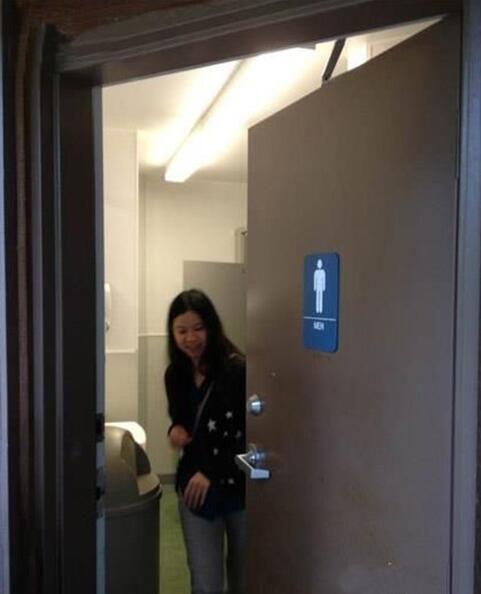 您慢走，欢迎下次光临人物gif搞笑图片