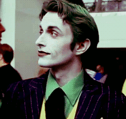 这笑容太赞了人物gif搞笑图片