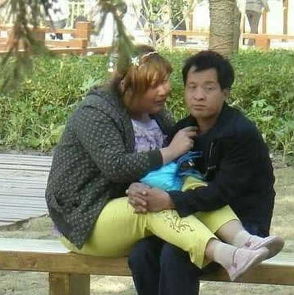 又相信爱情了人物gif搞笑图片