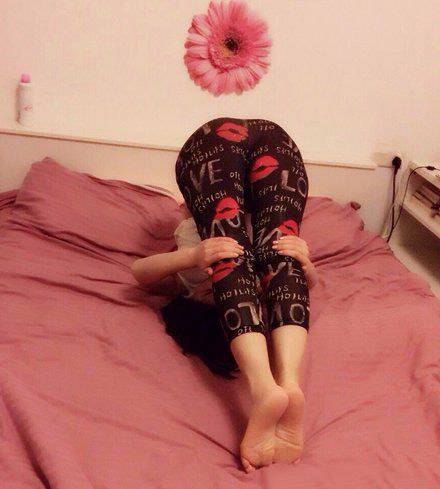 好大一片菊花，好红人物gif搞笑图片