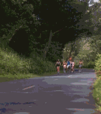 先生，你在嘚瑟啥啊人物gif搞笑图片