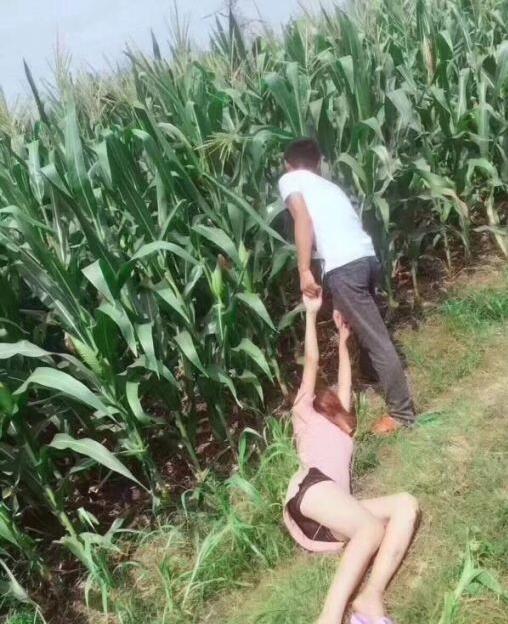 这样好吗？人物gif搞笑图片