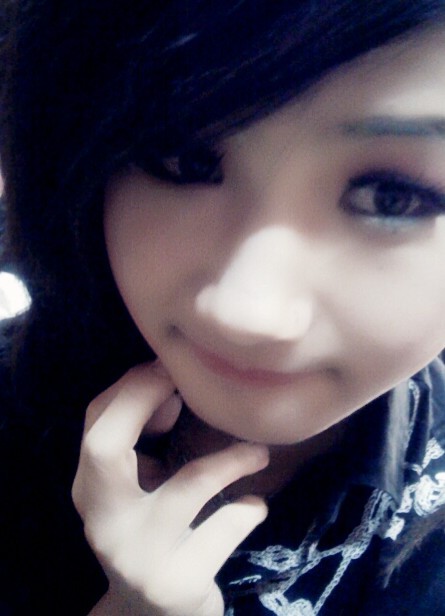 伪娘见多了，没见过这么美的。。。人物gif搞笑图片