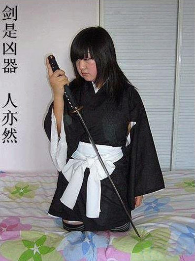 剑是凶器，人亦然人物gif搞笑图片