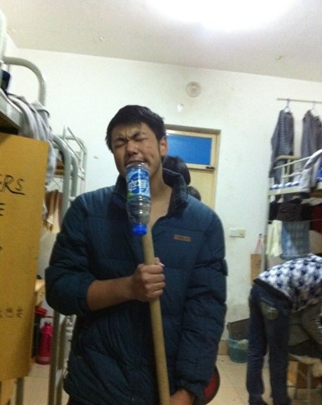 屌丝也有追求梦想的权利人物gif搞笑图片