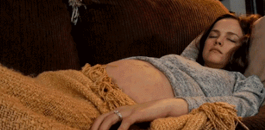 嫂嫂快醒来张开嘴，俺老孙要出来了人物gif搞笑图片