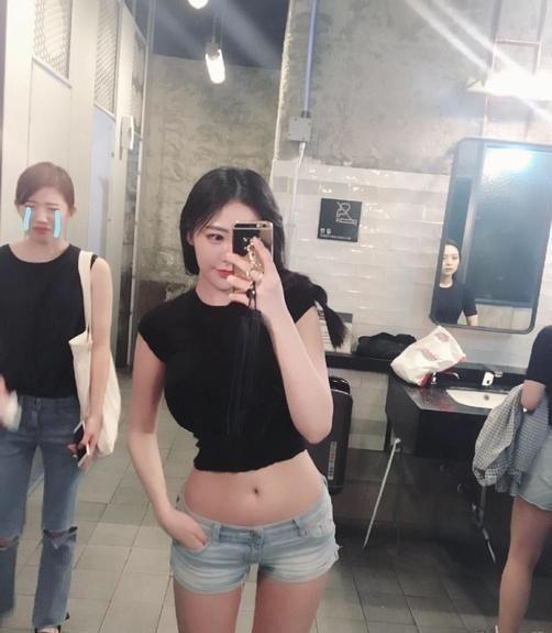 没有对比就没有伤害人物gif搞笑图片