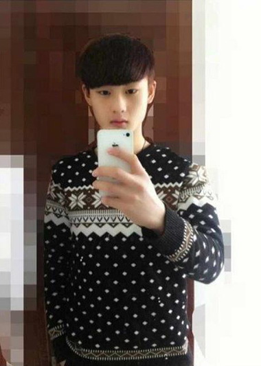 我只能说骚年你太像了~人物gif搞笑图片