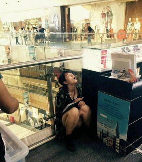 养好精神好继续逛人物gif搞笑图片