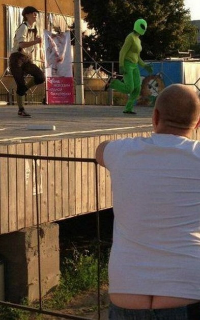 兄弟曝光了人物gif搞笑图片