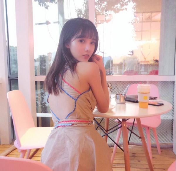 最喜那一刹那的回眸人物gif搞笑图片