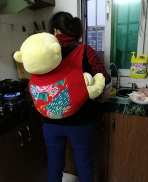 想娃儿想疯了吧人物gif搞笑图片