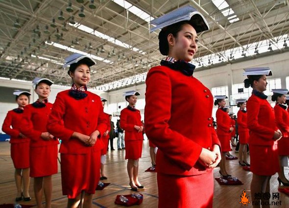 礼仪小姐培训社会gif搞笑图片